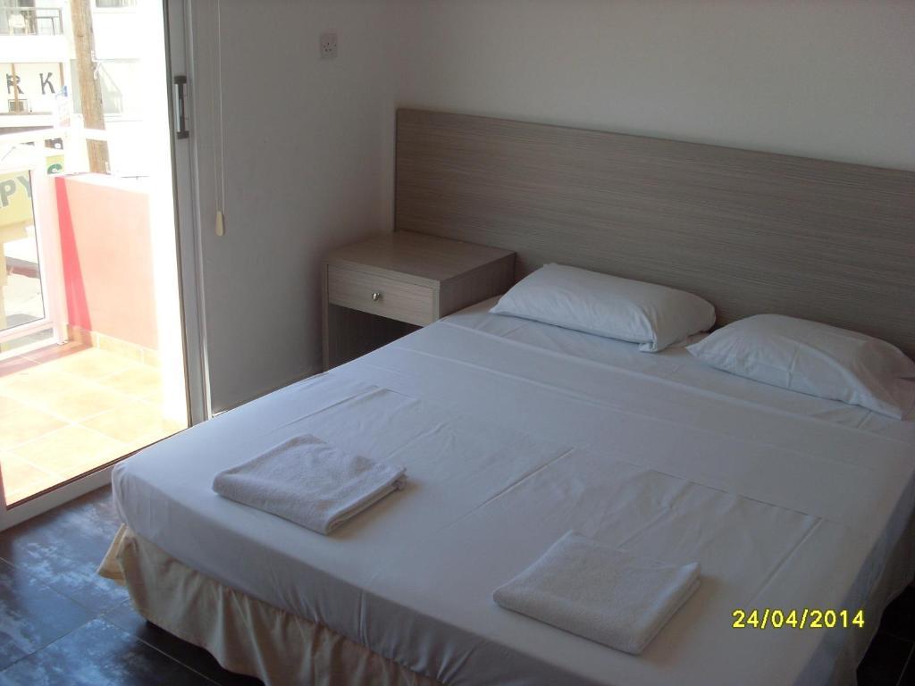 Napa Ace Tourist Apartments Ayia Napa Bilik gambar